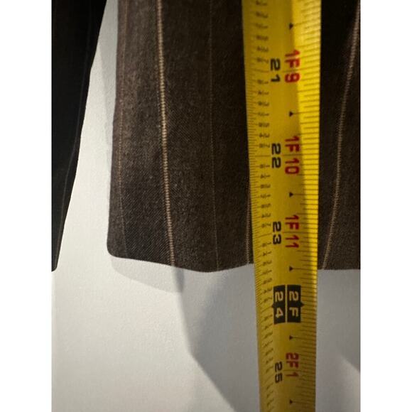 Size 8 Blazer Pleated Skirt Suit Set Brown Striped Career Office Siren Boardroom - Picture 11 of 14